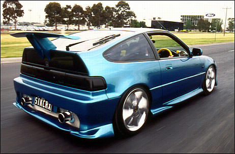 Honda CRX: bleu spooiler.